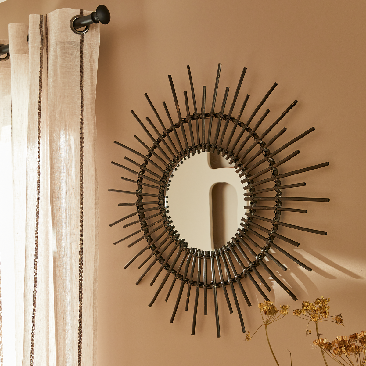 Miroir en rotin Holga Noir