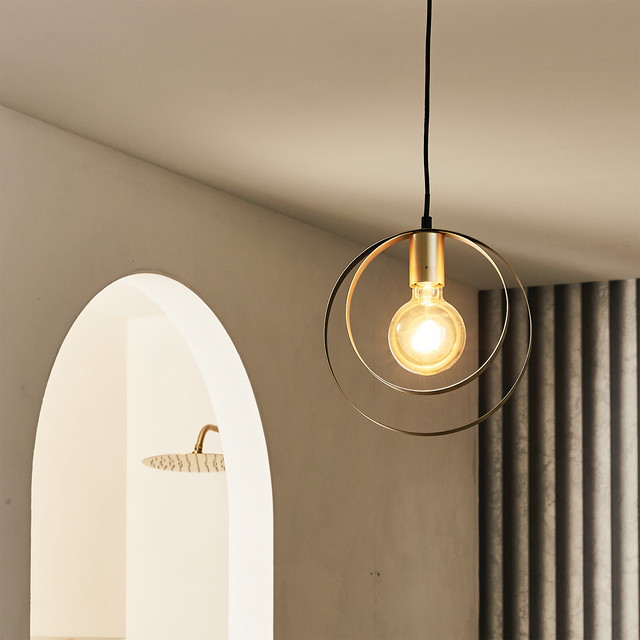 Suspension SATURNE coloris or 25,5 x 25,5 cm