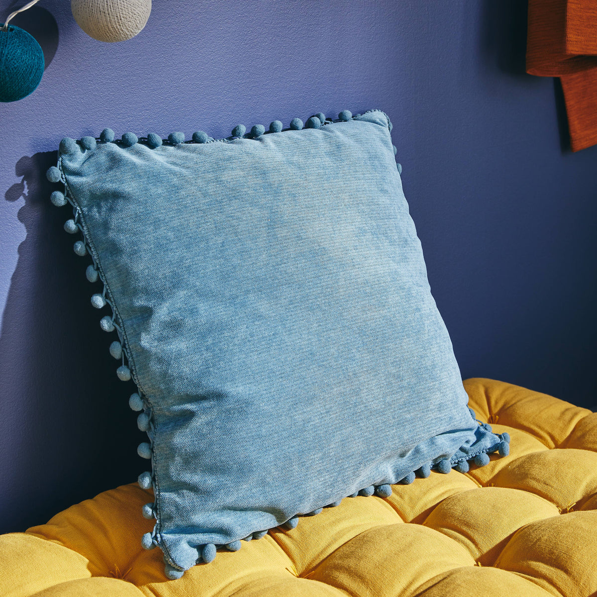 Coussin Bommel Vert canard