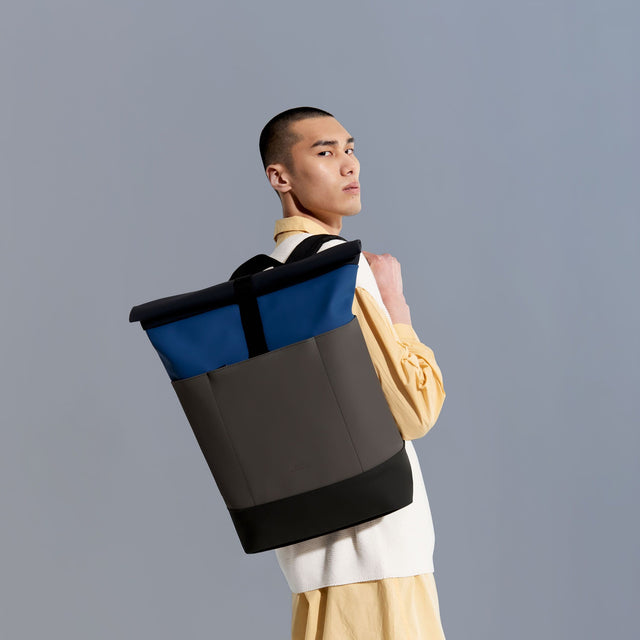 Ucon Acrobatics Sac à dos HAJO coloris Bleu/Gris foncé