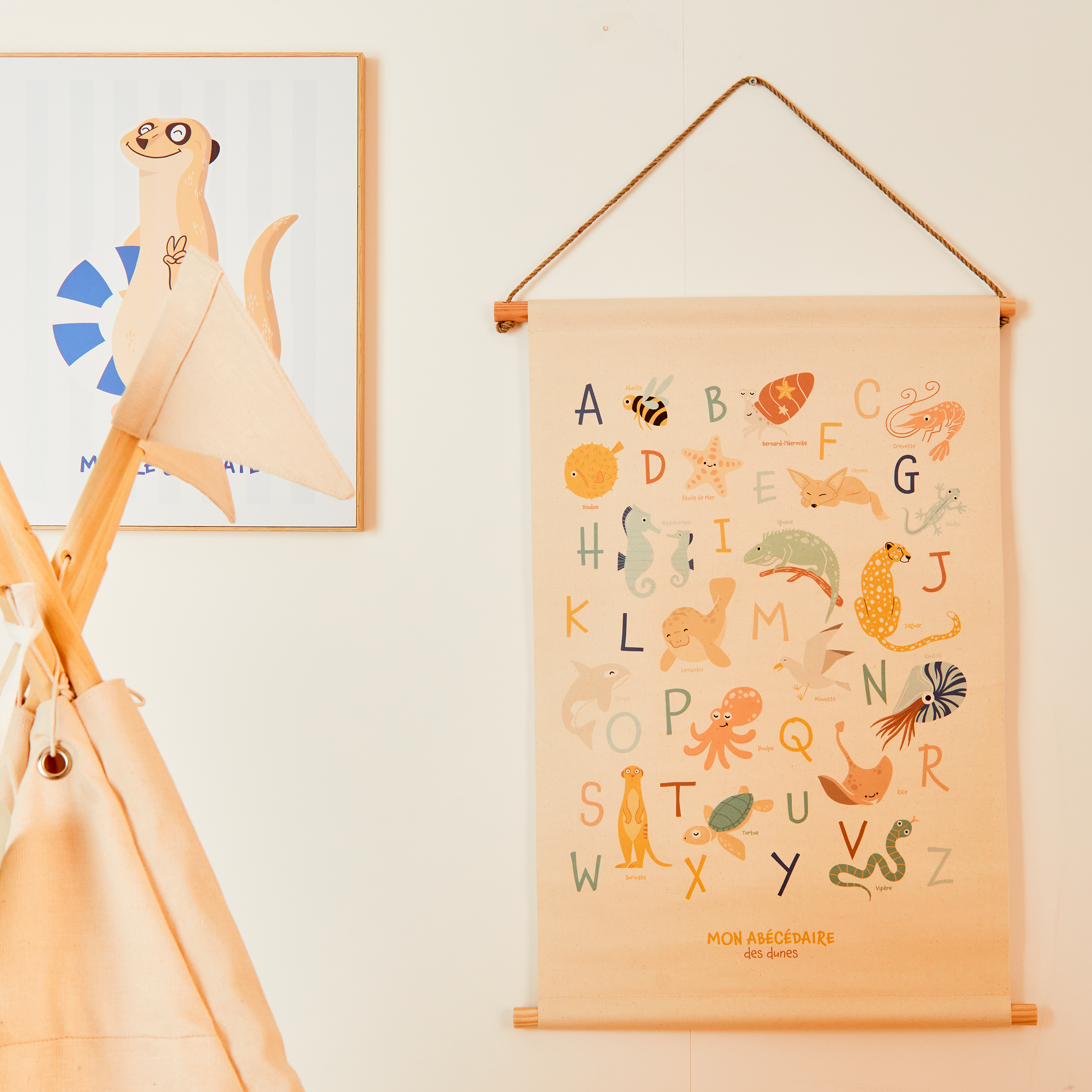 4MURS Kakémono déco Abécédaire des dunes Multicolore