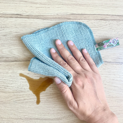 ANOTHERWAY Set ménage Chiffonnettes Corail et bleu