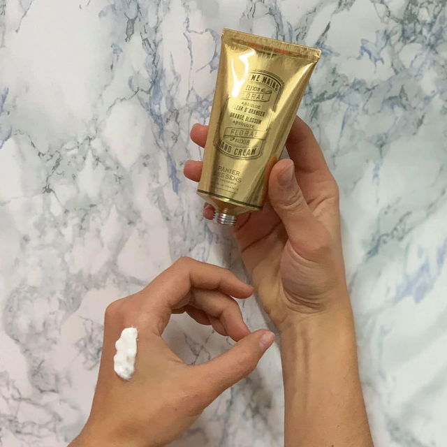 Panier des sens Crème mains FLEUR D'ORANGER Fleur d'oranger hauteur 11,4 cm