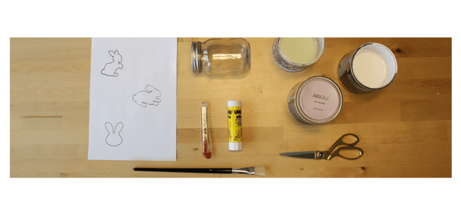 Bocal, peintures, patrons et ustensiles nécessaires pour le DIY