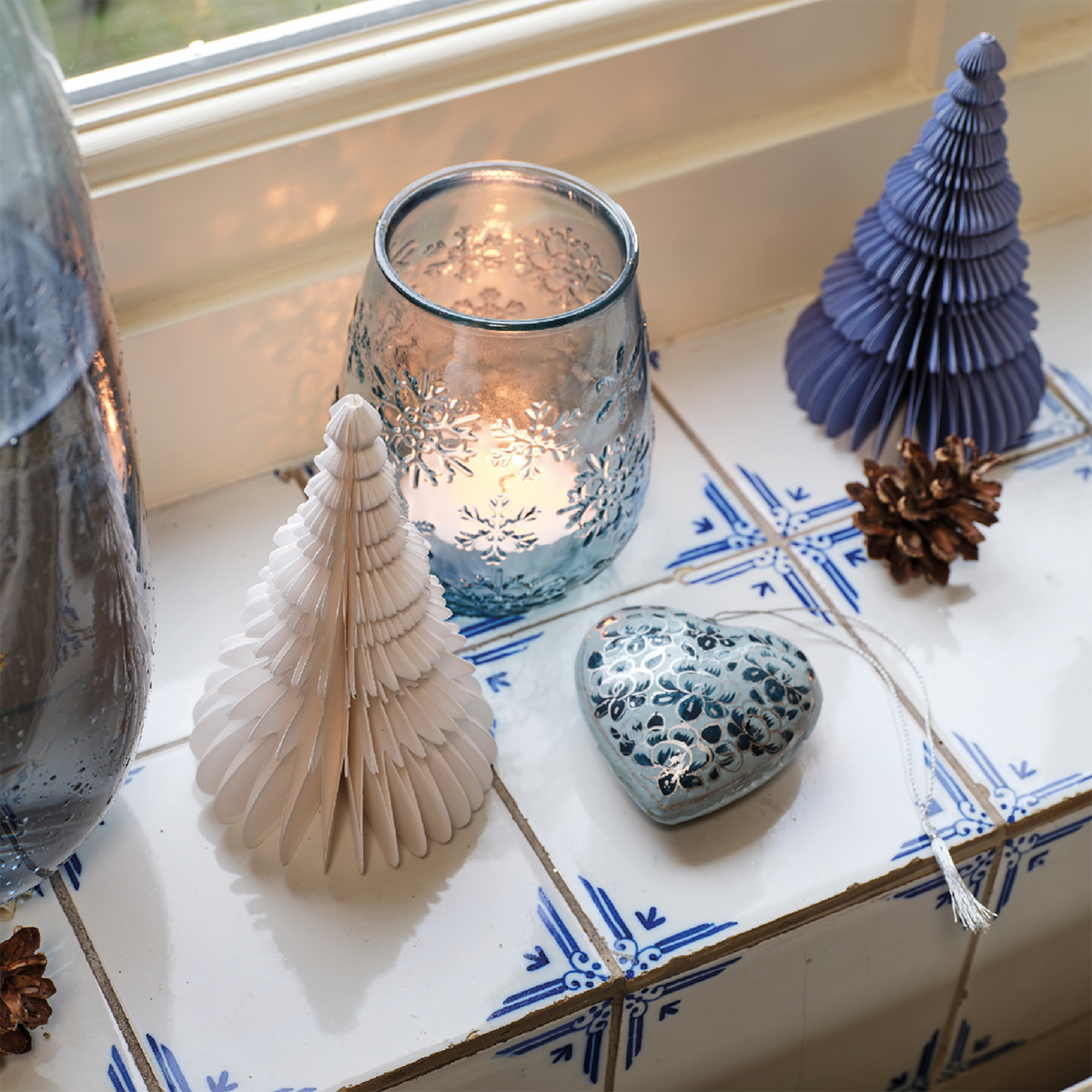 Objet déco Sapin papier plié Bleu et blanc