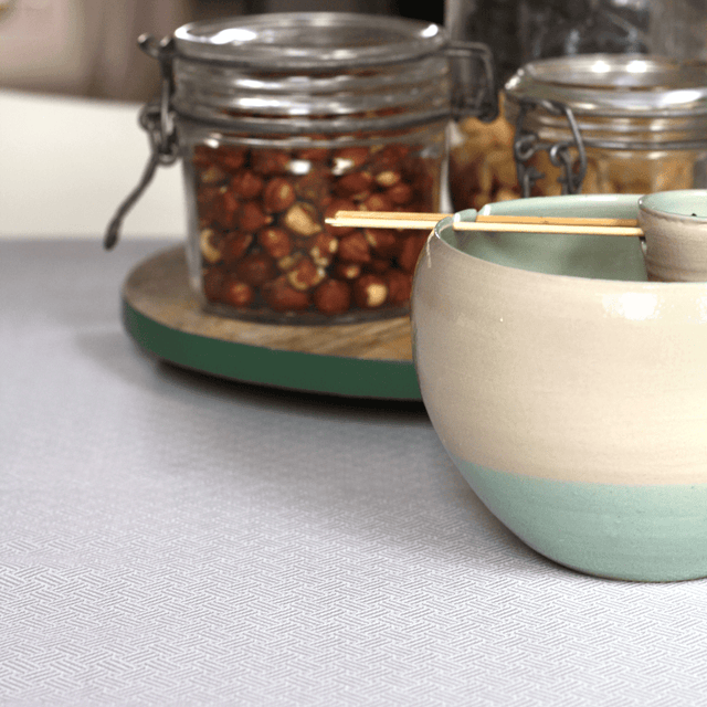 Garnier Thiebaut Nappe ORSAY coloris blanc 150 x 235 cm