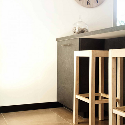 Plinthe Uni noir 2m Noir