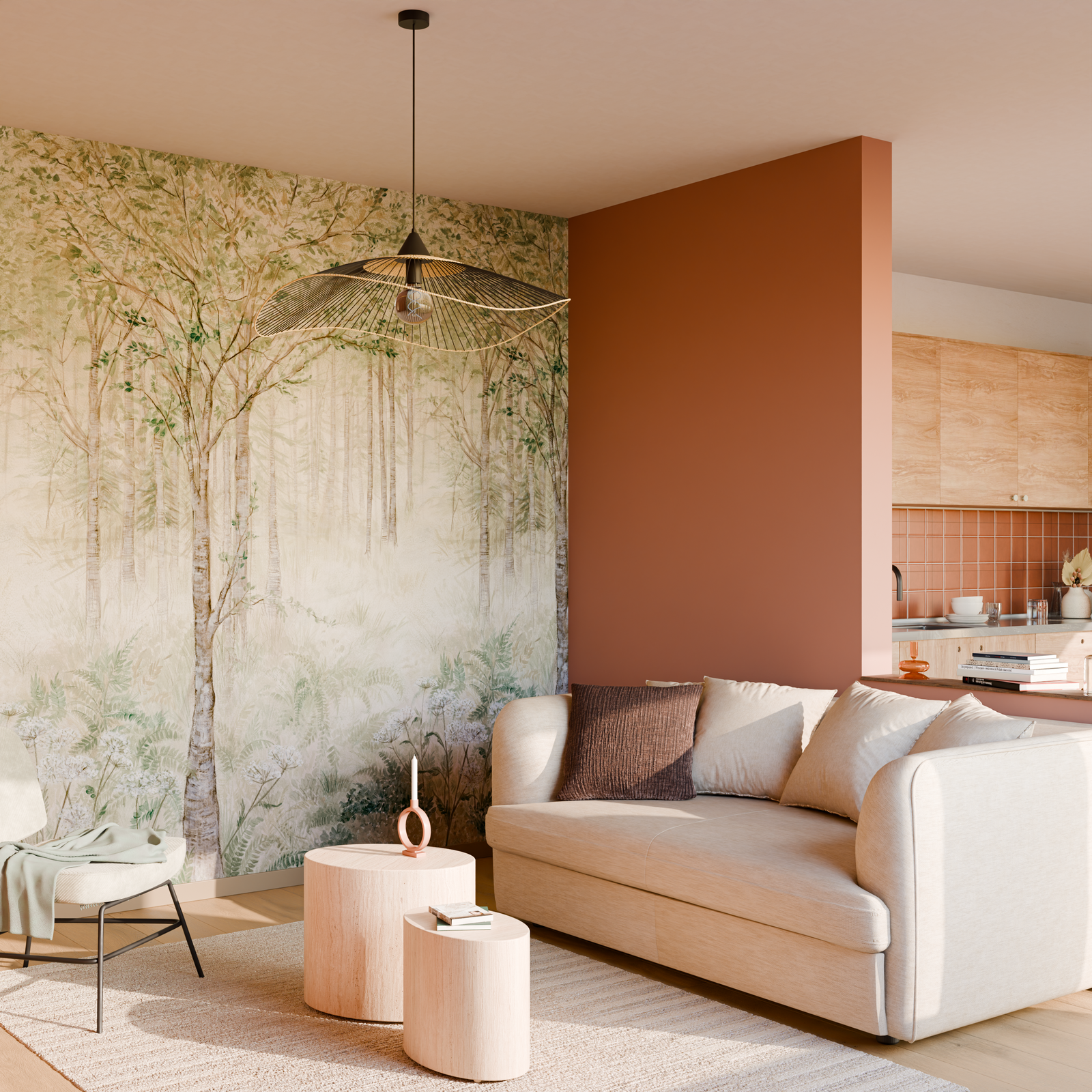 Salon cosy avec un papier peint forêt et aux teintes beige, orangés et vertes