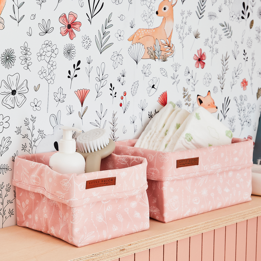 paniers de rangement rose pour la chambre de bébé