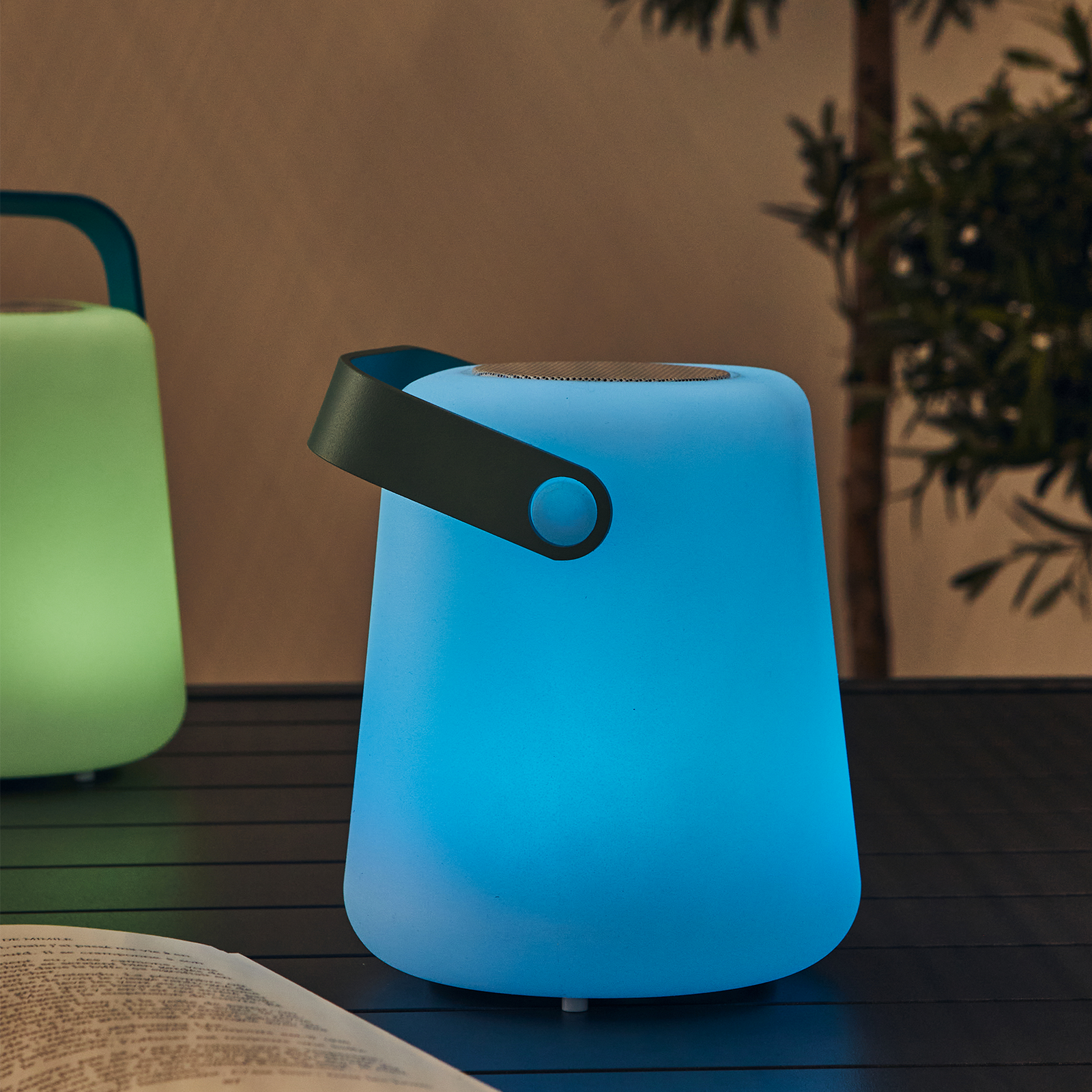 Lampe d'extérieur avec variations de couleur