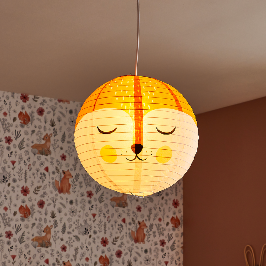 Abat jour en papier représentant un renard  dans une chambre d'enfant