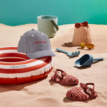 Jeux de plage enfant : des activités estivales pour des vacances inoubliables !