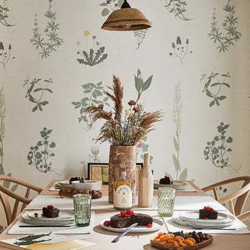 Une Table de Fête Inspirante : La Magie de Noël au Naturel