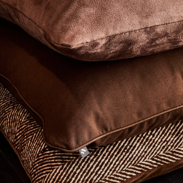 Mocha Mousse, couleur Pantone 2025 : au cœur des tendances déco