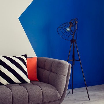 Comment associer le bleu électrique ?