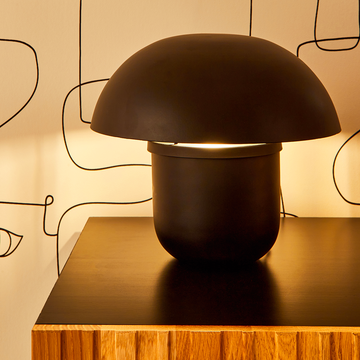 Zoom sur la tendance lampe champignon : un luminaire rétro revisité