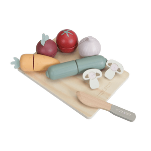 Légumes en bois à découper avec couteau et planche
