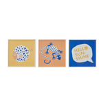 Triptyque coloré avec poisson, lézard et bulle de texte