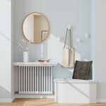 Décor peinture bleu doux avec radiateur et banc peints