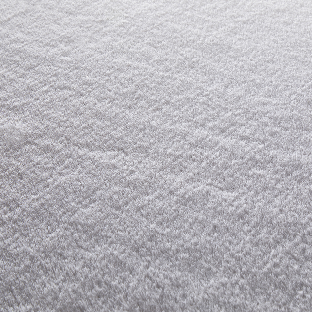 Tapis JAMORA coloris gris perle 120 x 160 cm