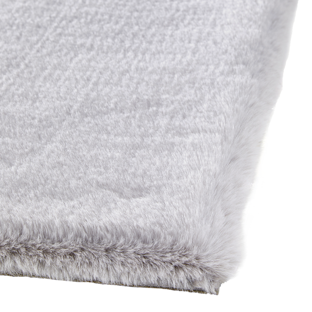 Tapis JAMORA coloris gris perle 120 x 160 cm