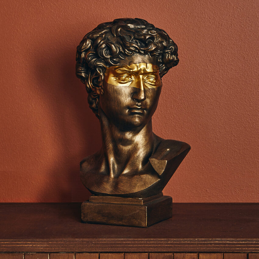 Buste style Rome antique de couleur bronze