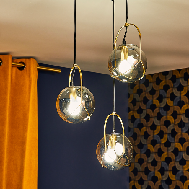 Suspension EUGÉNIE coloris or 73 x 34 cm