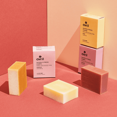 AVRIL Savon à froid Corps exfoliant Rose 100G