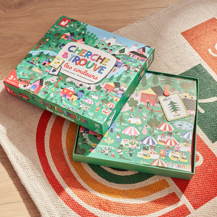 Jeu éducatif Cherche et trouve les couleurs Janod, sur tapis motif marelle