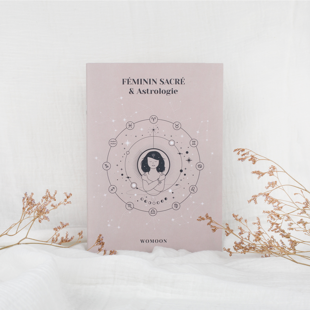 WOMOON Carnet Féminin sacré & astrologie 