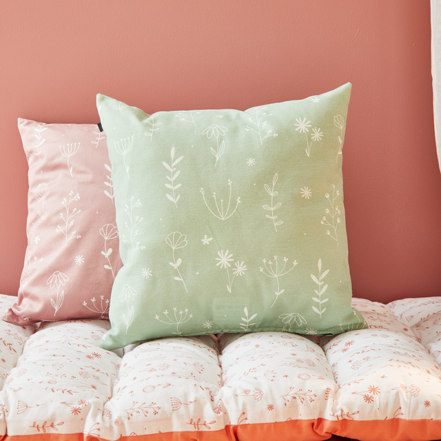 4MURS Coussin DOUCE coloris vert clair 40 x 40 cm