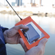 KIKKERLAND Porte-téléphone Pochette pour smartphone waterproof Orange