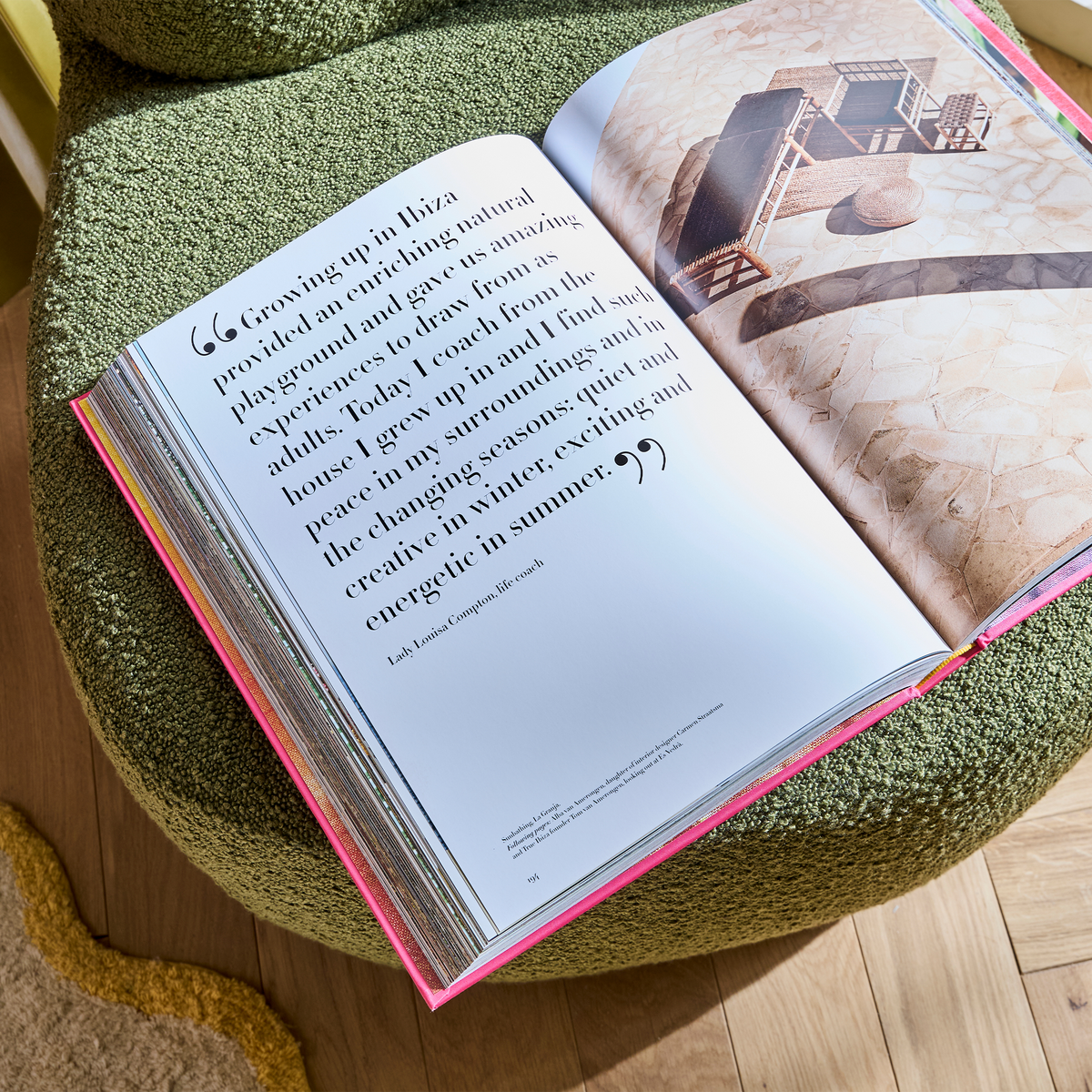 ASSOULINE Livre voyage et nature Ibiza bohemia Rose