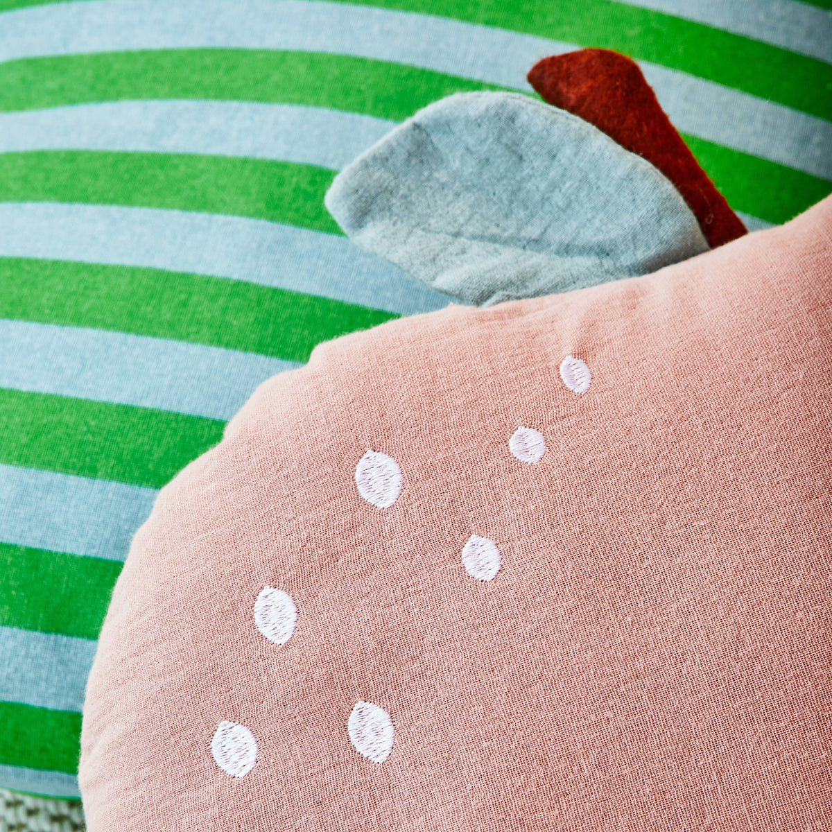 Coussin Apy Rose clair