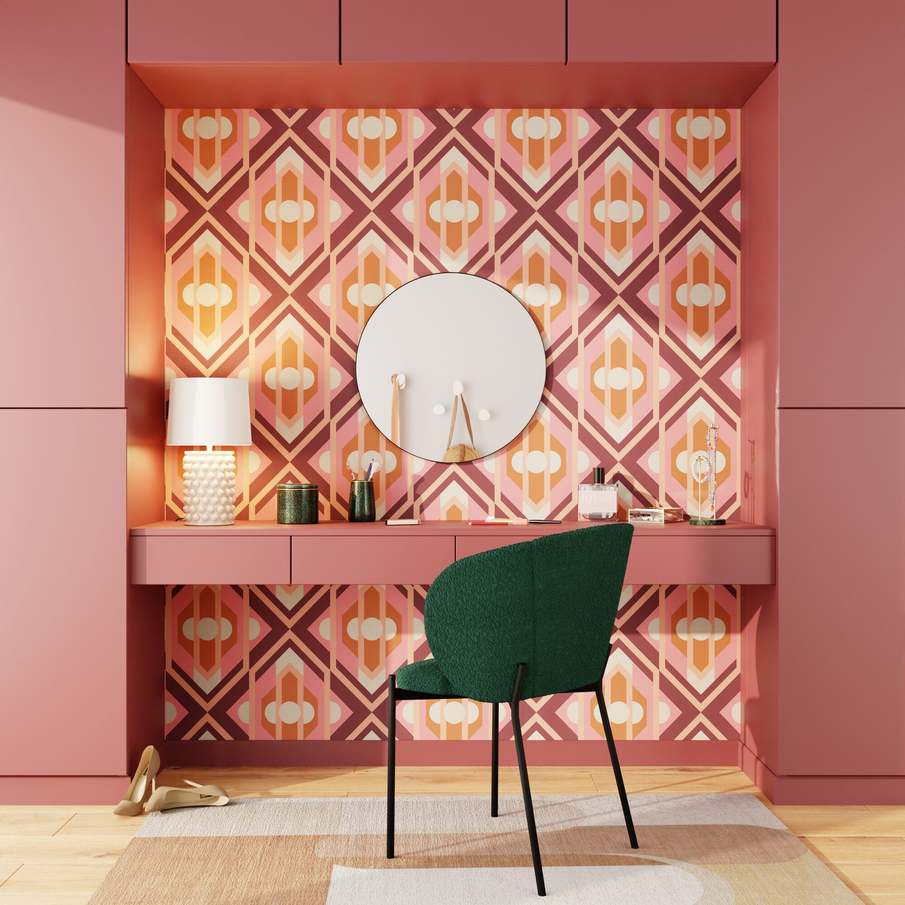 Bureau dans les tons rose avec papier peint géométrique