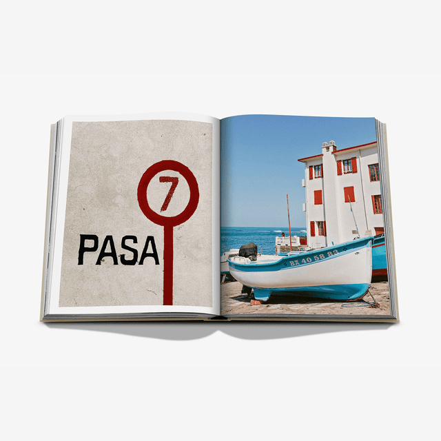 Assouline Livre voyage et nature BIARRITZ BASQUE