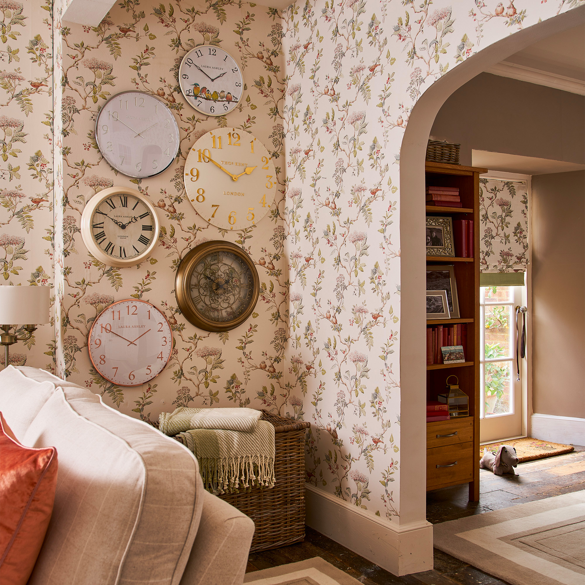 LAURA ASHLEY Papier peint intissé Elderwood Sable beige