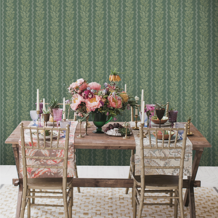 HOLDEN DECOR Papier peint intissé Pipkin stripe Vert anglais et vert clair Mat