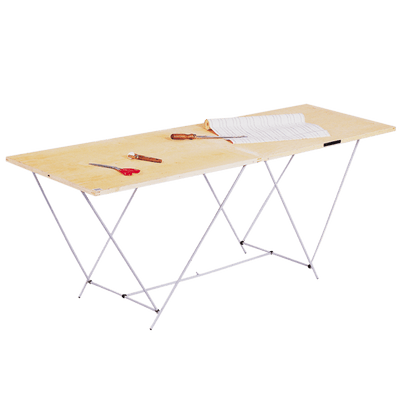 Table à tapisser 