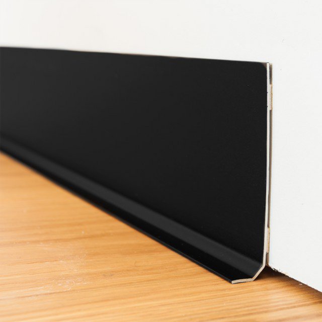 Plinthe déco UNI NOIR 2M coloris noir