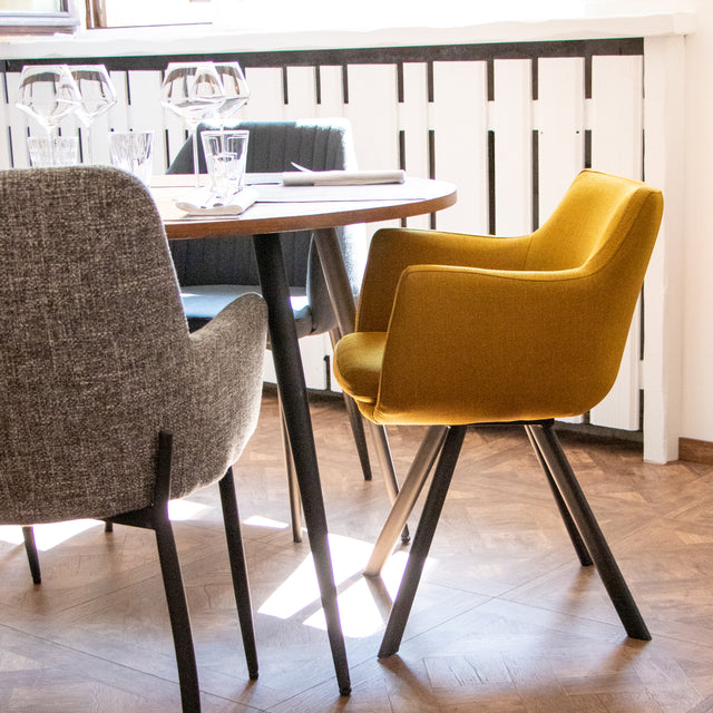 Zago Fauteuil CARL coloris moutarde