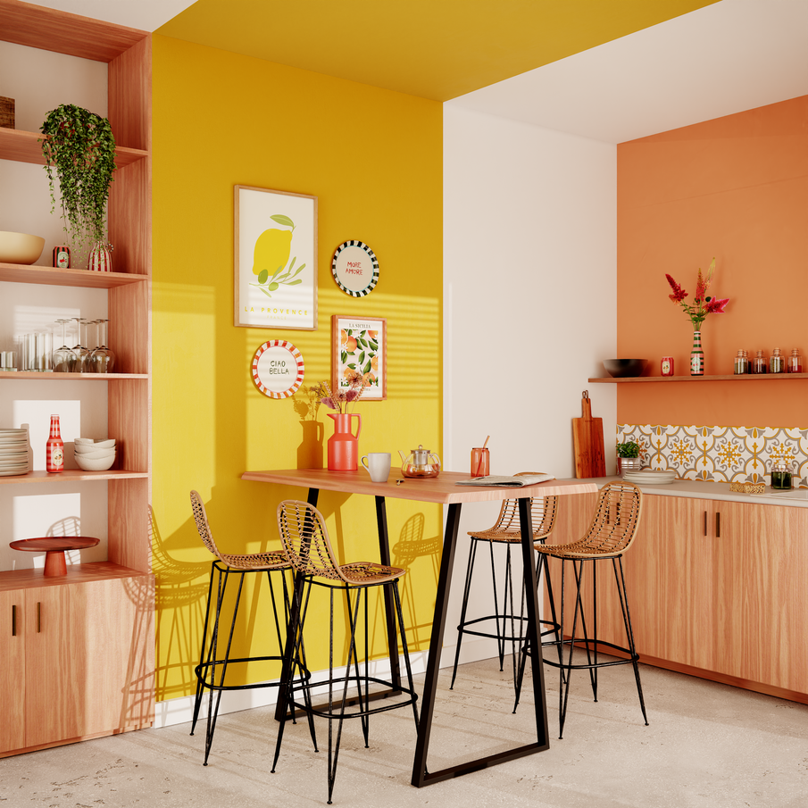 Mur jaune dans coin repas d'une cuisine 