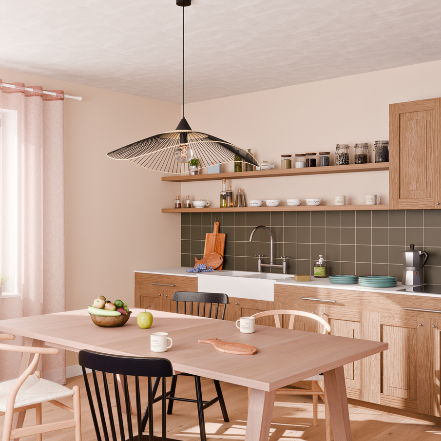 Cuisine rustique aux murs beiges et au mobilier en bois