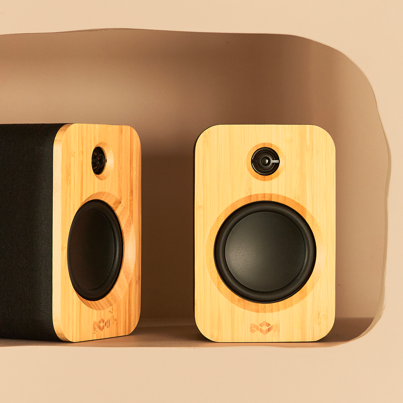 Deux enceintes Get Together Duo de la marque House of Marley en bambou