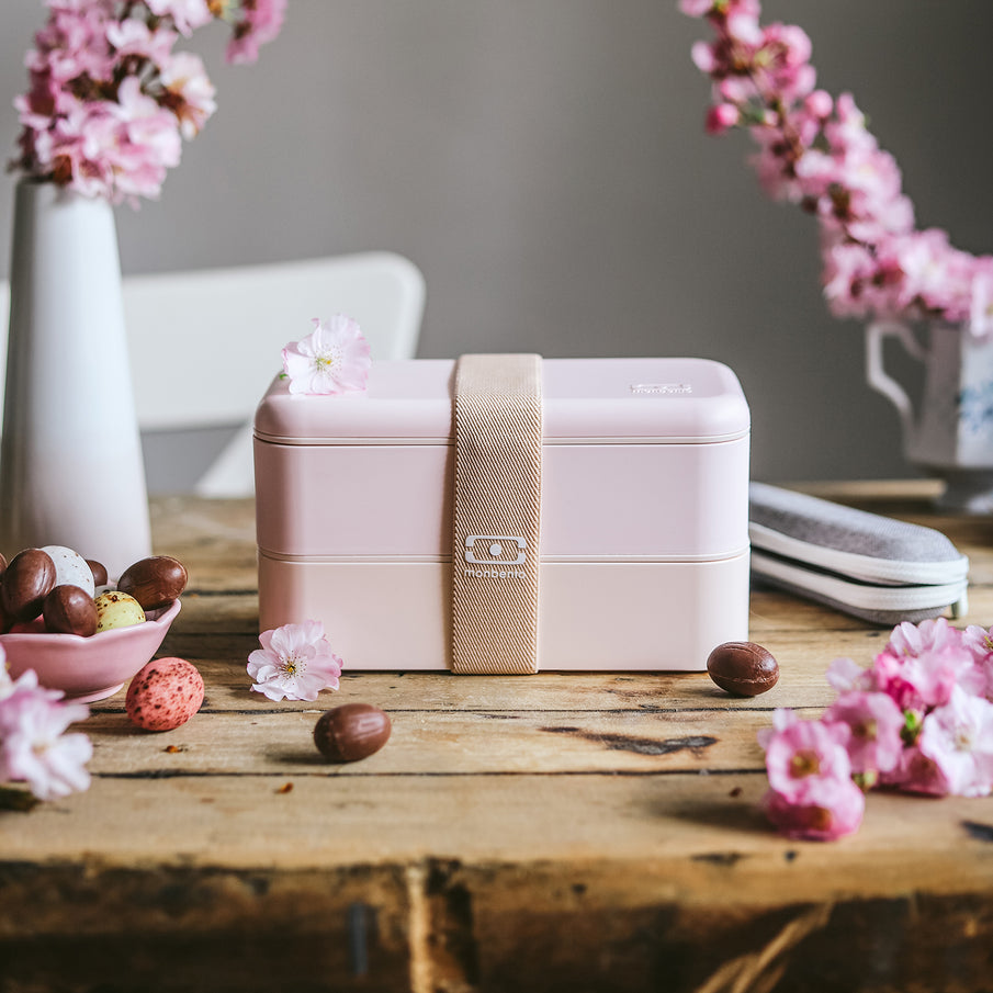 Boite repas rose inspiration japonais de la marque Monbento
