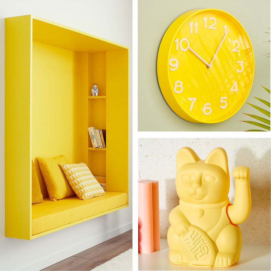 Montage d'une banquette en niche jaune, horloge jaune et maneki-neko jaune