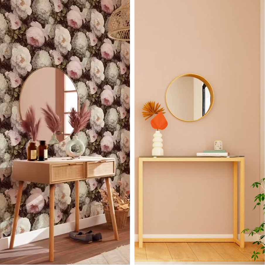 Montage : Papier peint floral baroque avec console en rotin vs. Papier peint uni rose pâle