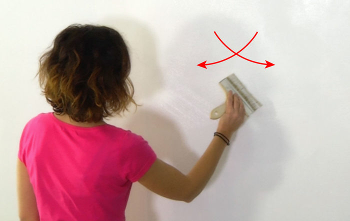 appliquer la peinture primaire sablée