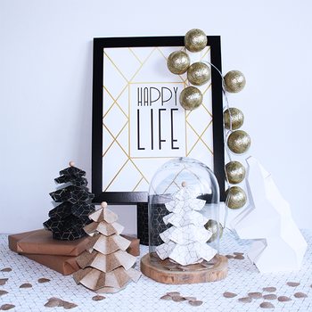 Créer des sapins de Noël DIY en papier peint