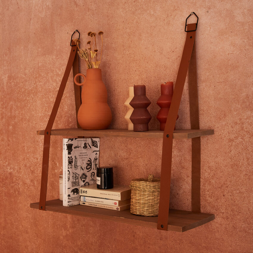 Etagère double bois et lanières simili cuir terracotta
